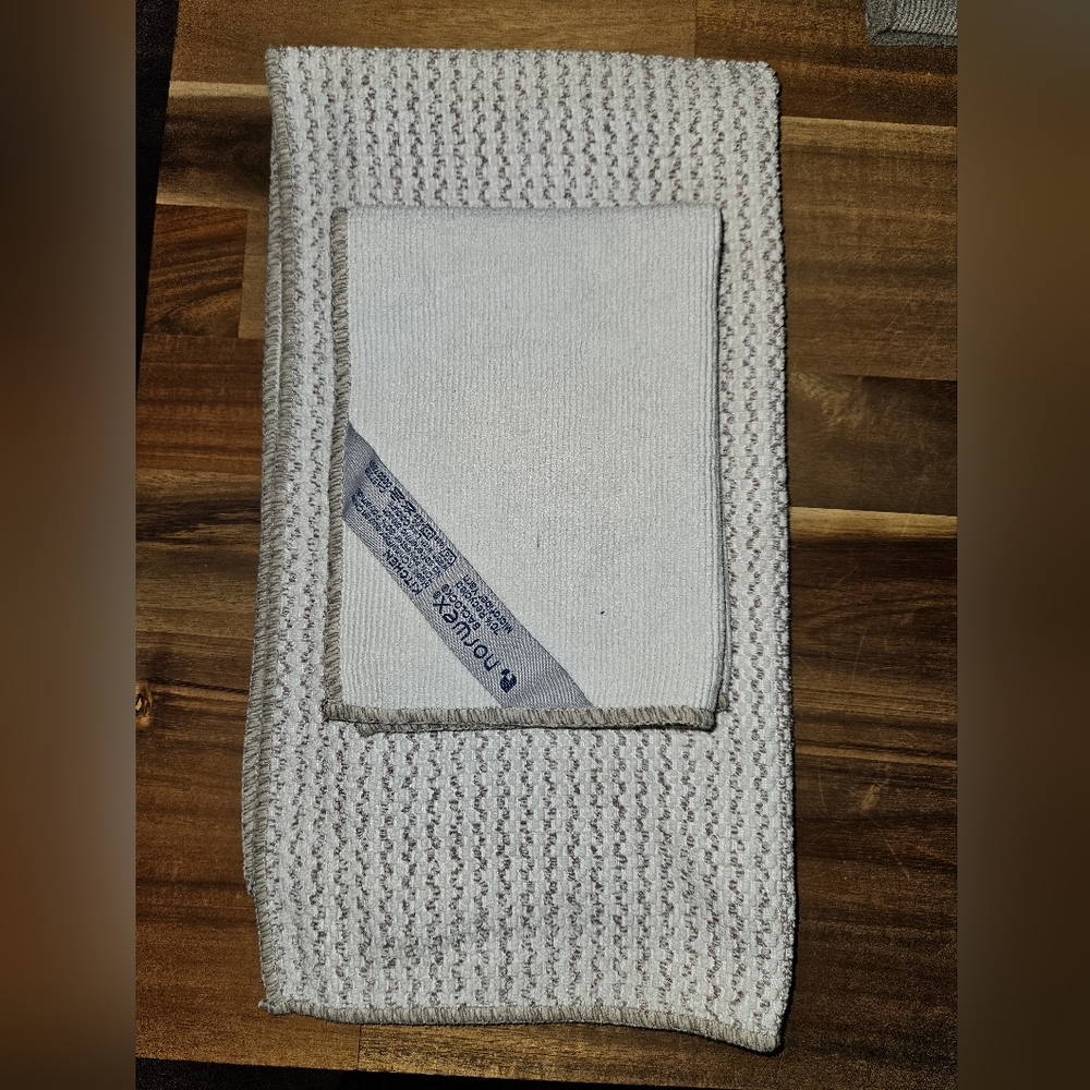 Norwex Kitchen Towel Set